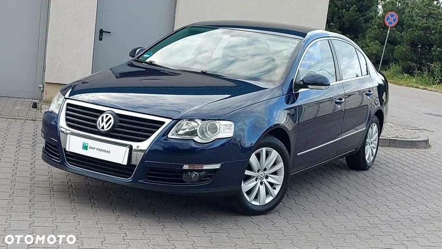 Volkswagen Passat 2.0 FSI Comfortline - 1