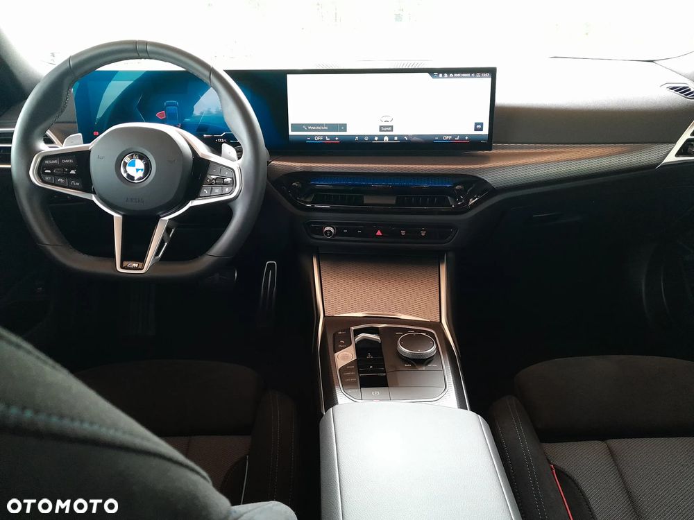 BMW Seria 3 330i xDrive M Sport sport - 5