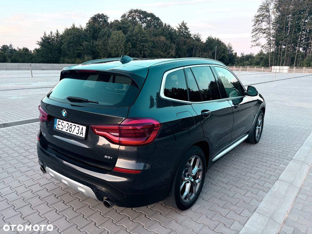 BMW X3 xDrive30i GPF xLine - 9