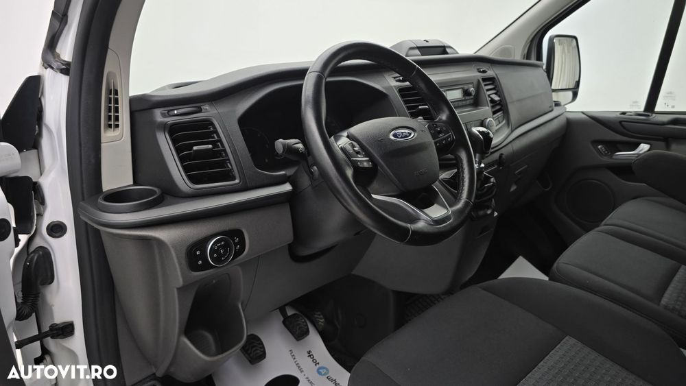 Ford Transit Custom - 13