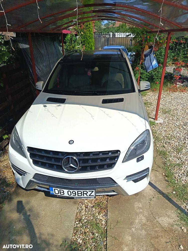 Mercedes-Benz ML 350 BlueTEC 4MATIC Aut - 10