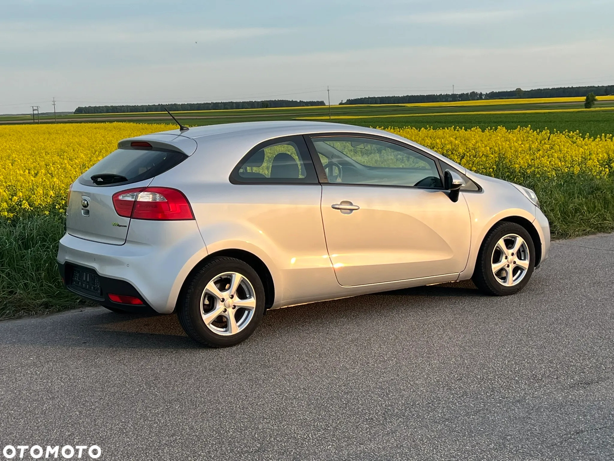 Kia Rio 1.4 L - 2
