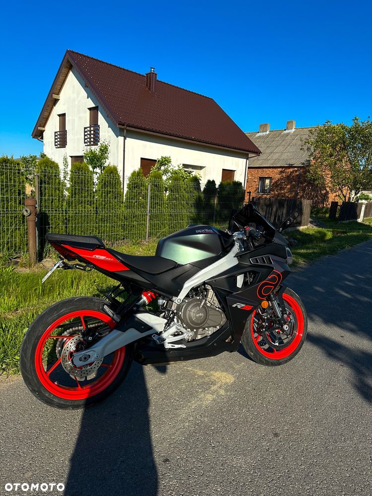 Aprilia RS - 7