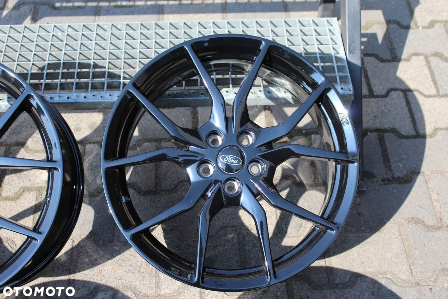 ORYG FORD FOCUS MK3 RS 19cali 5x108 ET50 8J TPMS - 4