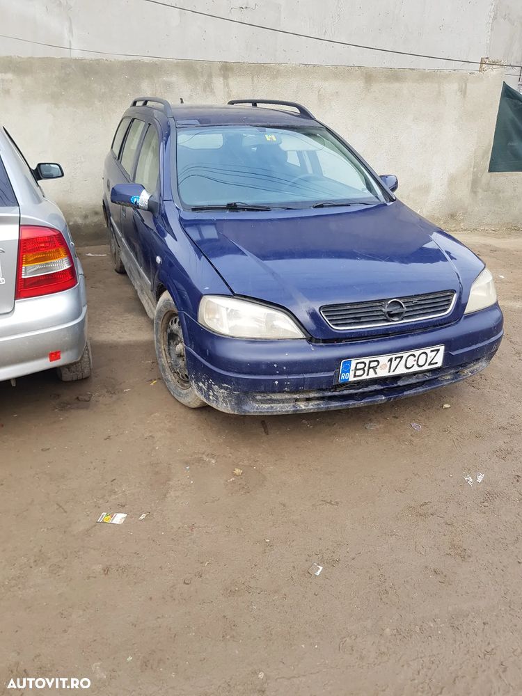 Dezmembrez Opel Astra g - 2
