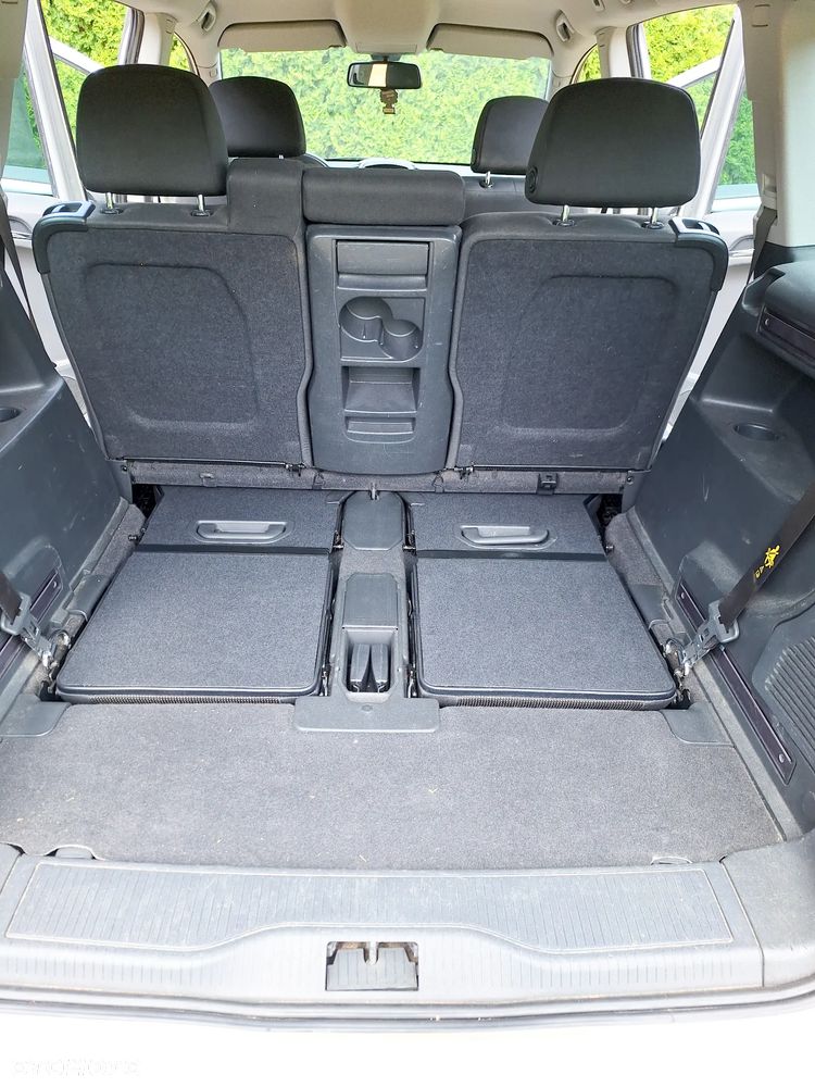 Opel Zafira 1.8 Cosmo EU5 - 10