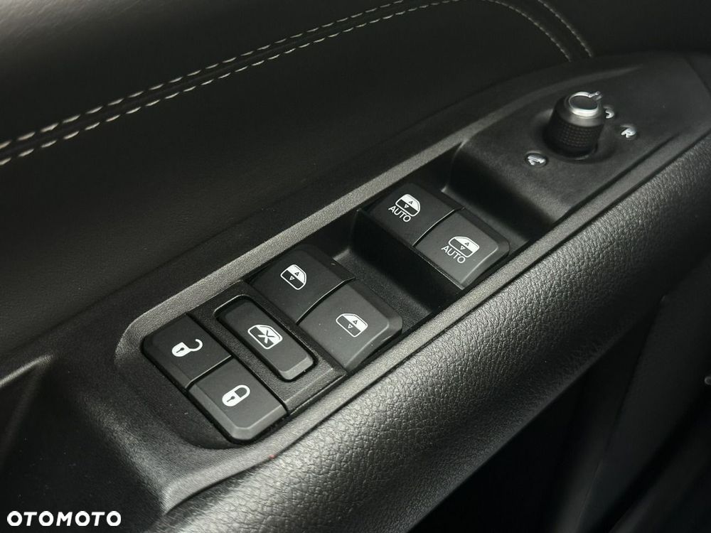Jeep Compass - 22