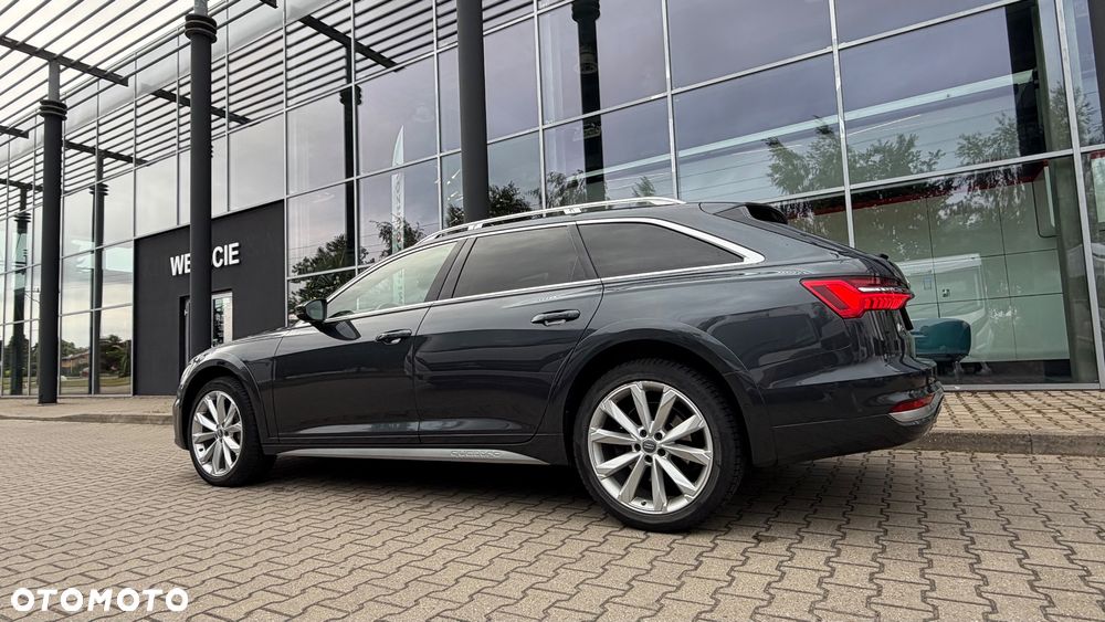 Audi A6 Allroad - 26