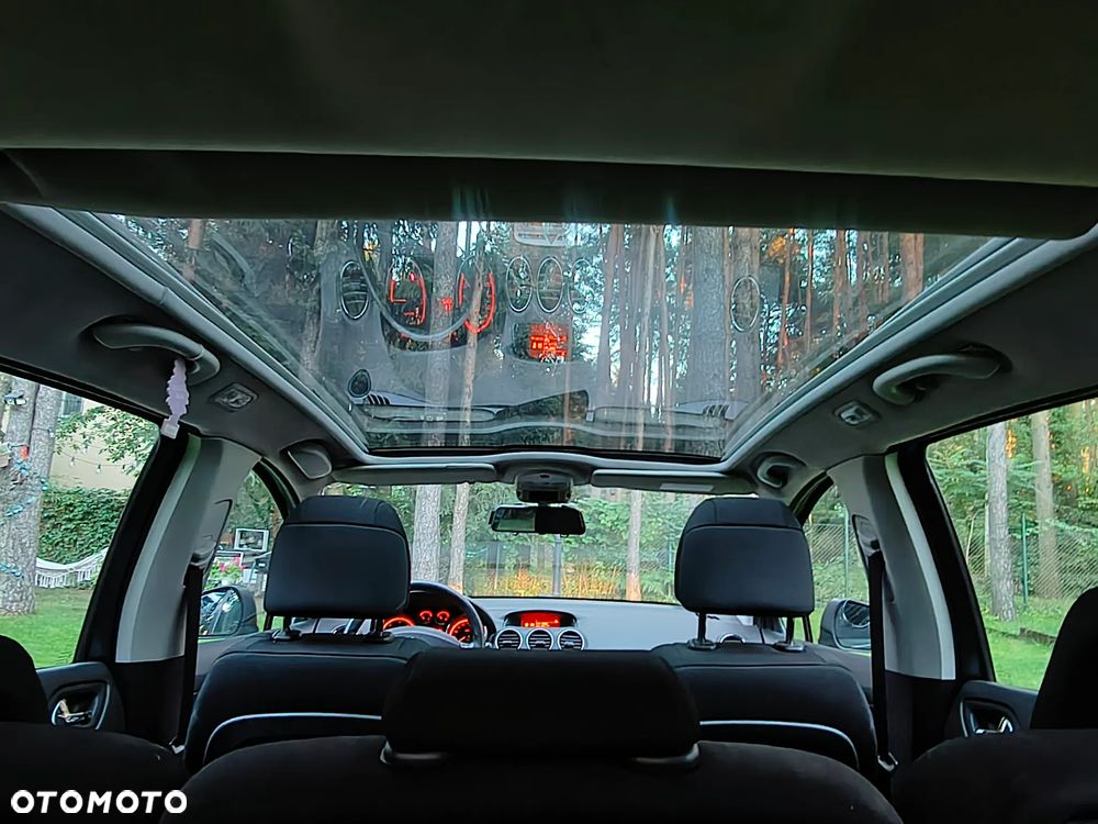 Peugeot 308 1.6 HDi Premium - 20
