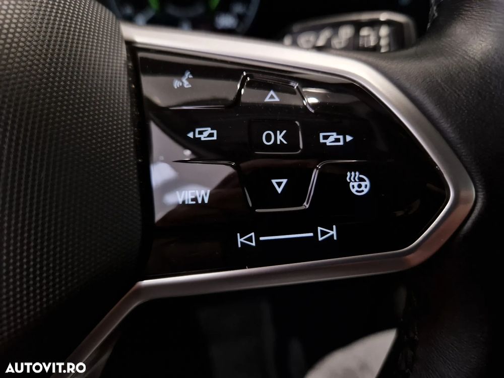 Volkswagen Touareg V6 TDI Elegance - 19