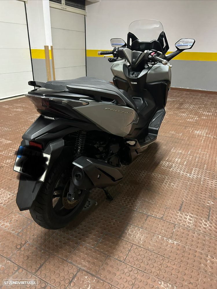 Honda Forza - 5