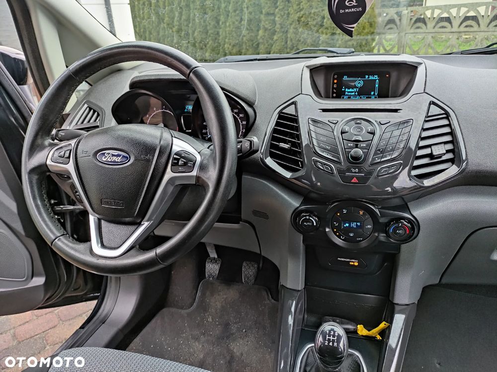 Ford EcoSport 1.0 EcoBoost TITANIUM - 26