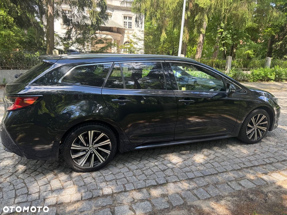 Toyota Corolla 1.8 Hybrid Executive - 4