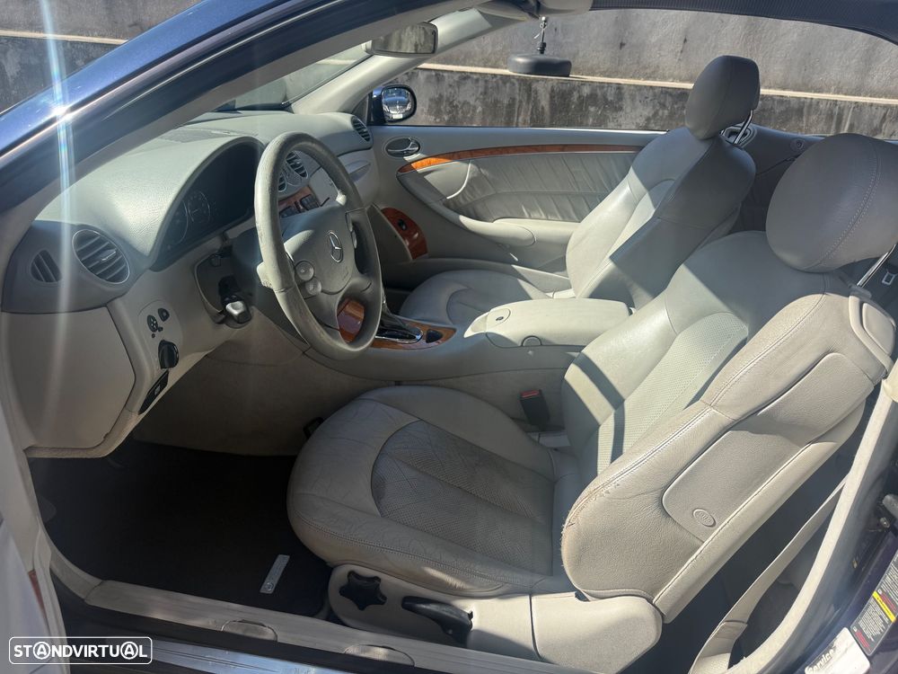 Mercedes-Benz CLK 200 - 4