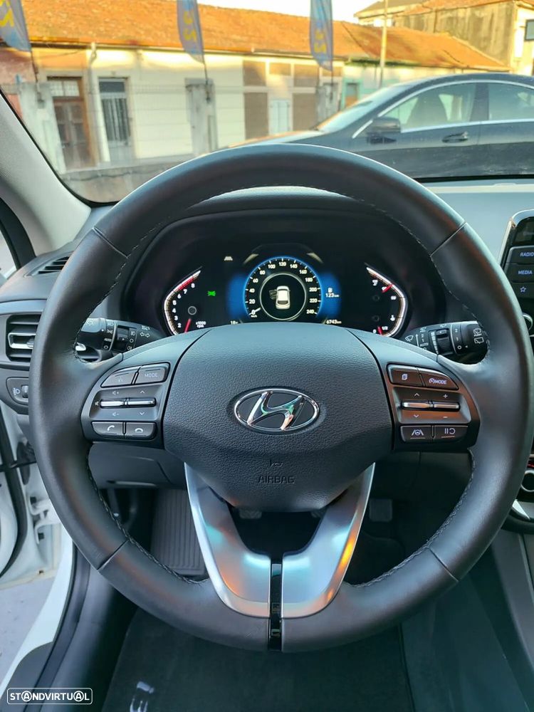 Hyundai i30 1.0 T-GDI Style Plus - 9