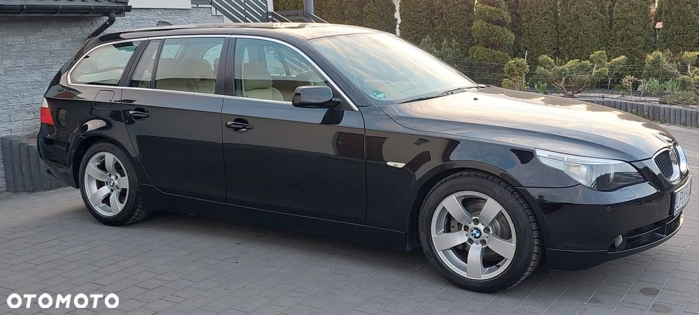 BMW Seria 5 530d - 24