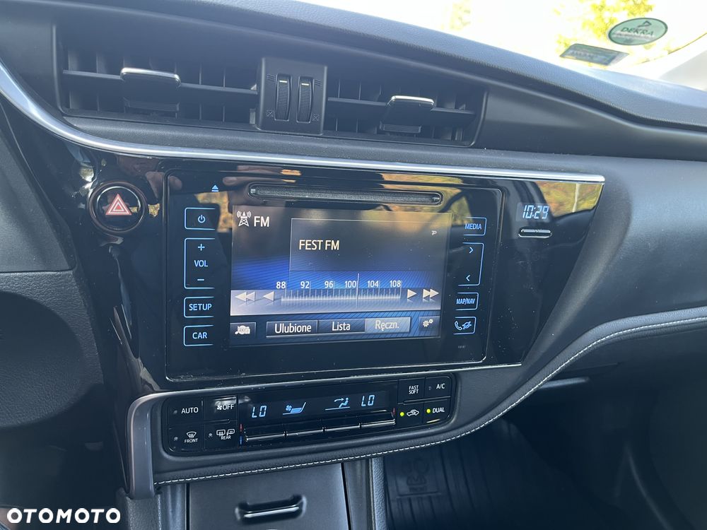 Toyota Corolla - 11