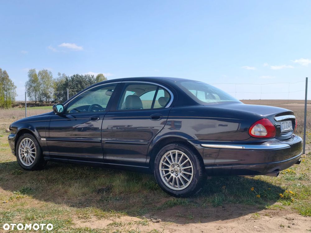 Jaguar X-Type 2.5 V6 4x4 - 5