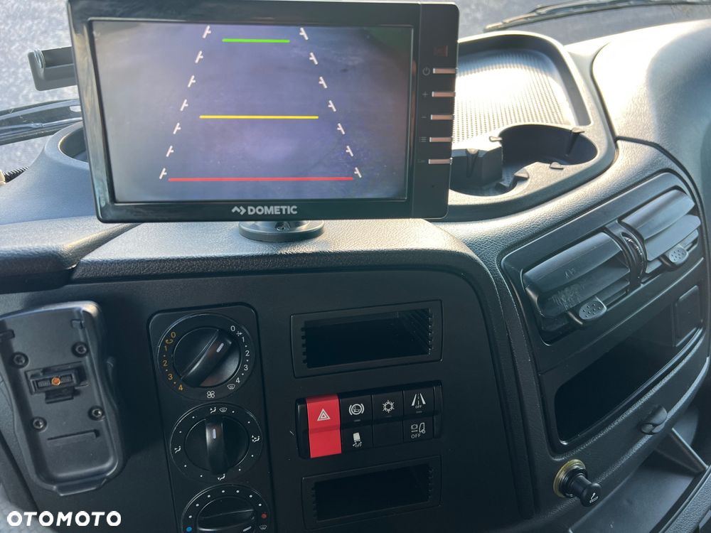 Mercedes-Benz ATEGO - 31