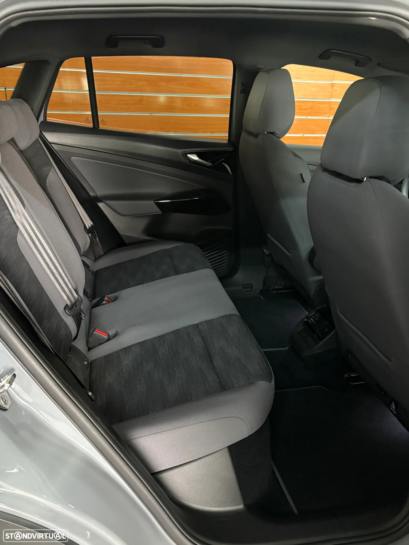 VW ID.4 Pro - 11