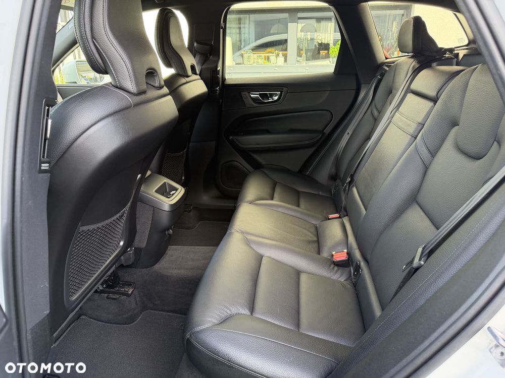 Volvo XC 60 D4 AWD Inscription - 14