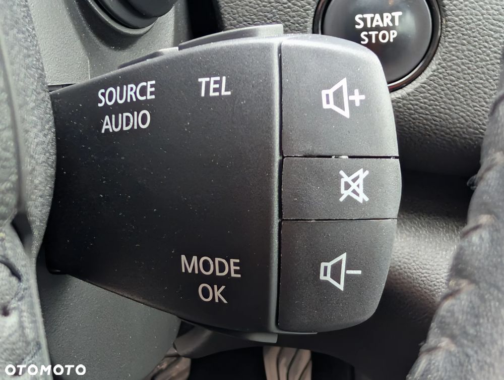 Renault Megane 1.6 SCe Intens - 31