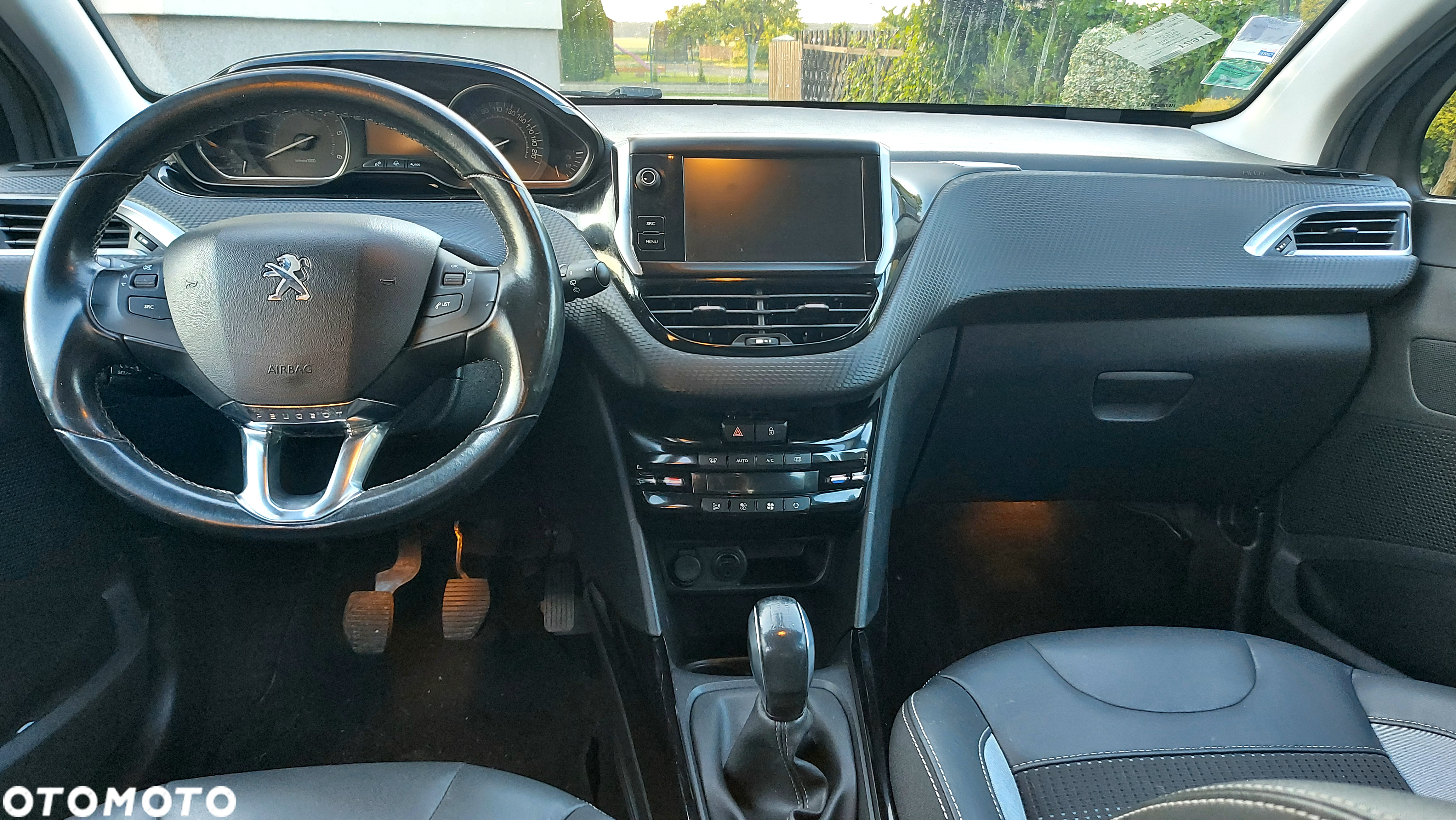 Peugeot 2008 - 5