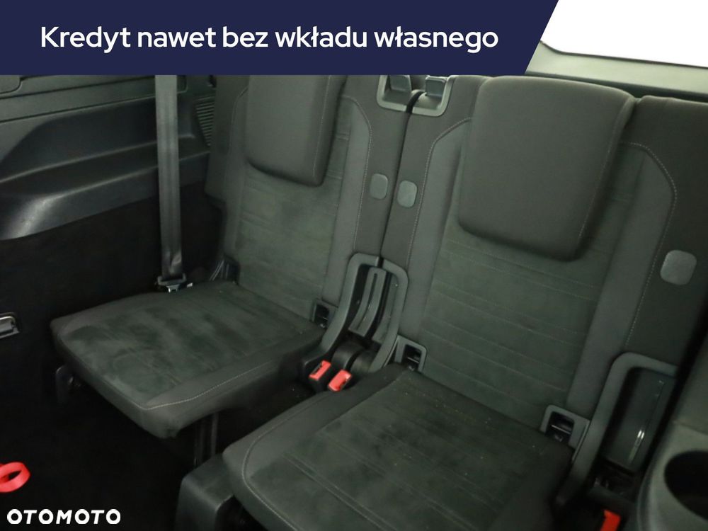 Volkswagen Touran - 23