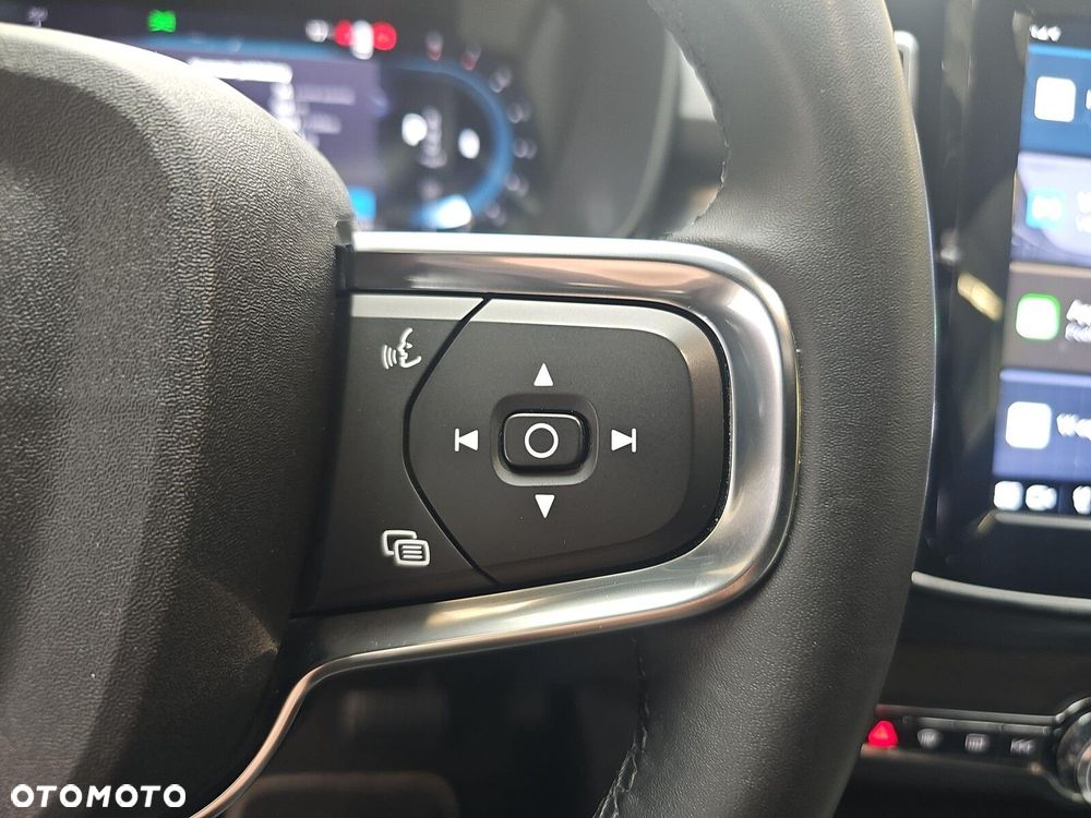 Volvo XC 40 - 15
