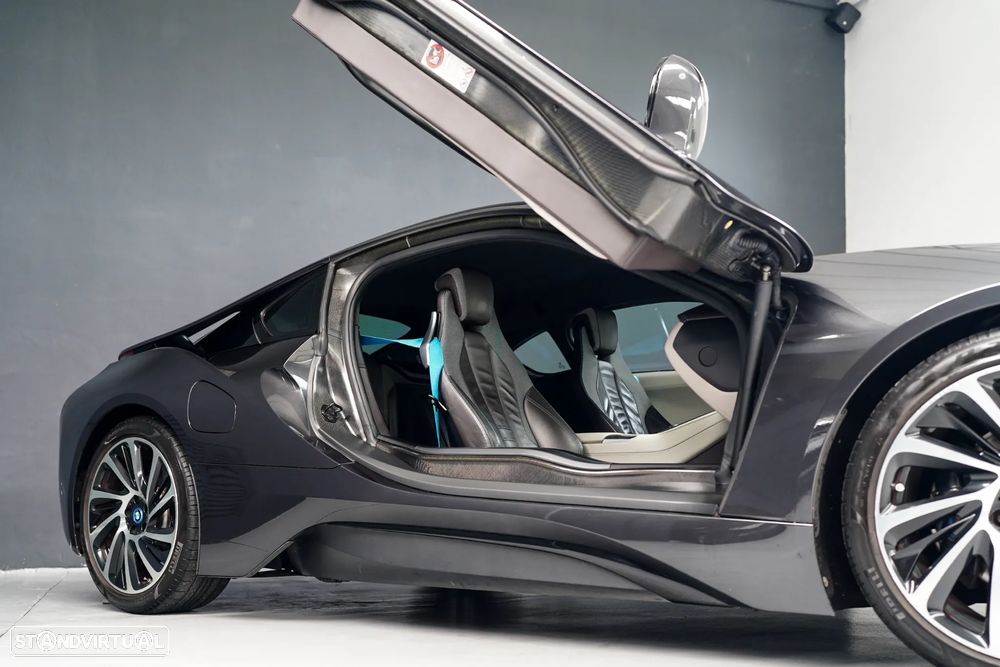BMW i8 - 22