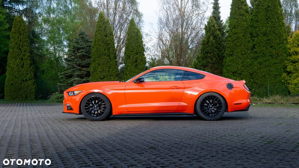 Ford Mustang 3.7 V6 - 3