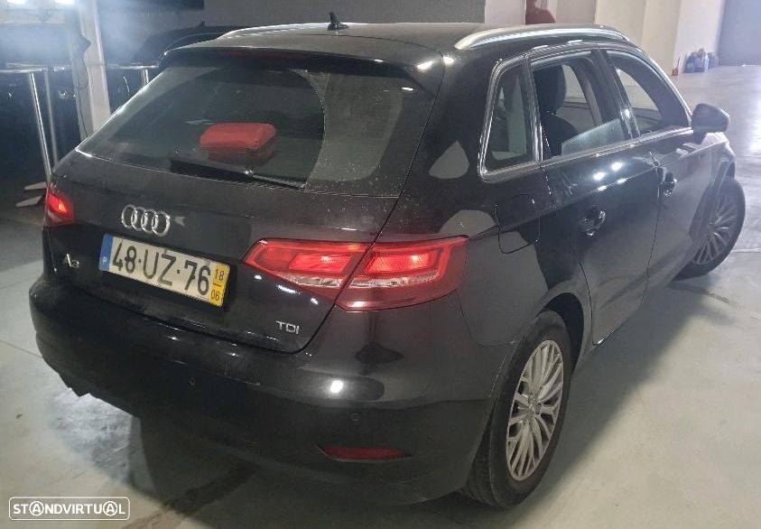 Audi A3 Sportback 2.0 TDI - 3