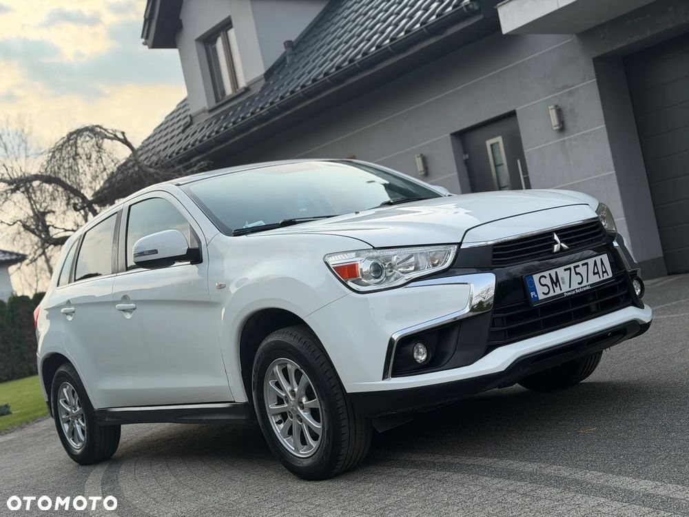 Mitsubishi ASX - 5