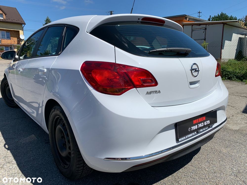 Opel Astra 1.6 Cosmo - 8