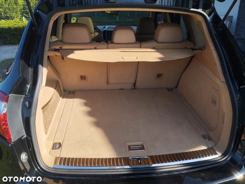 Porsche Cayenne Diesel Tiptronic S - 15