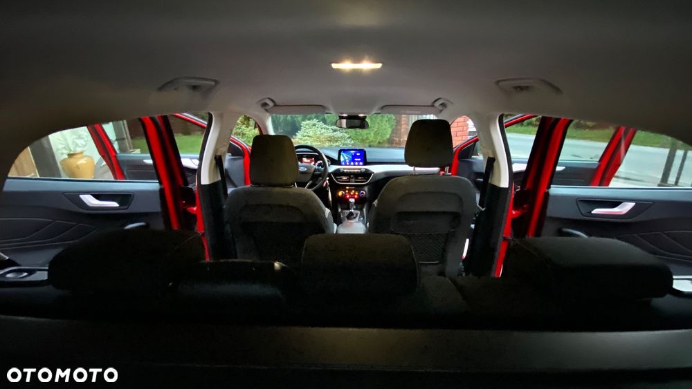 Ford Focus 1.5 EcoBlue Active Business - 17