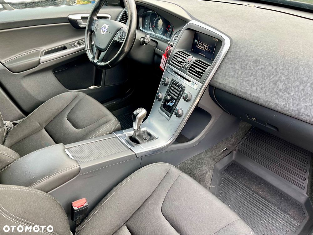 Volvo XC 60 D3 Inscription - 17