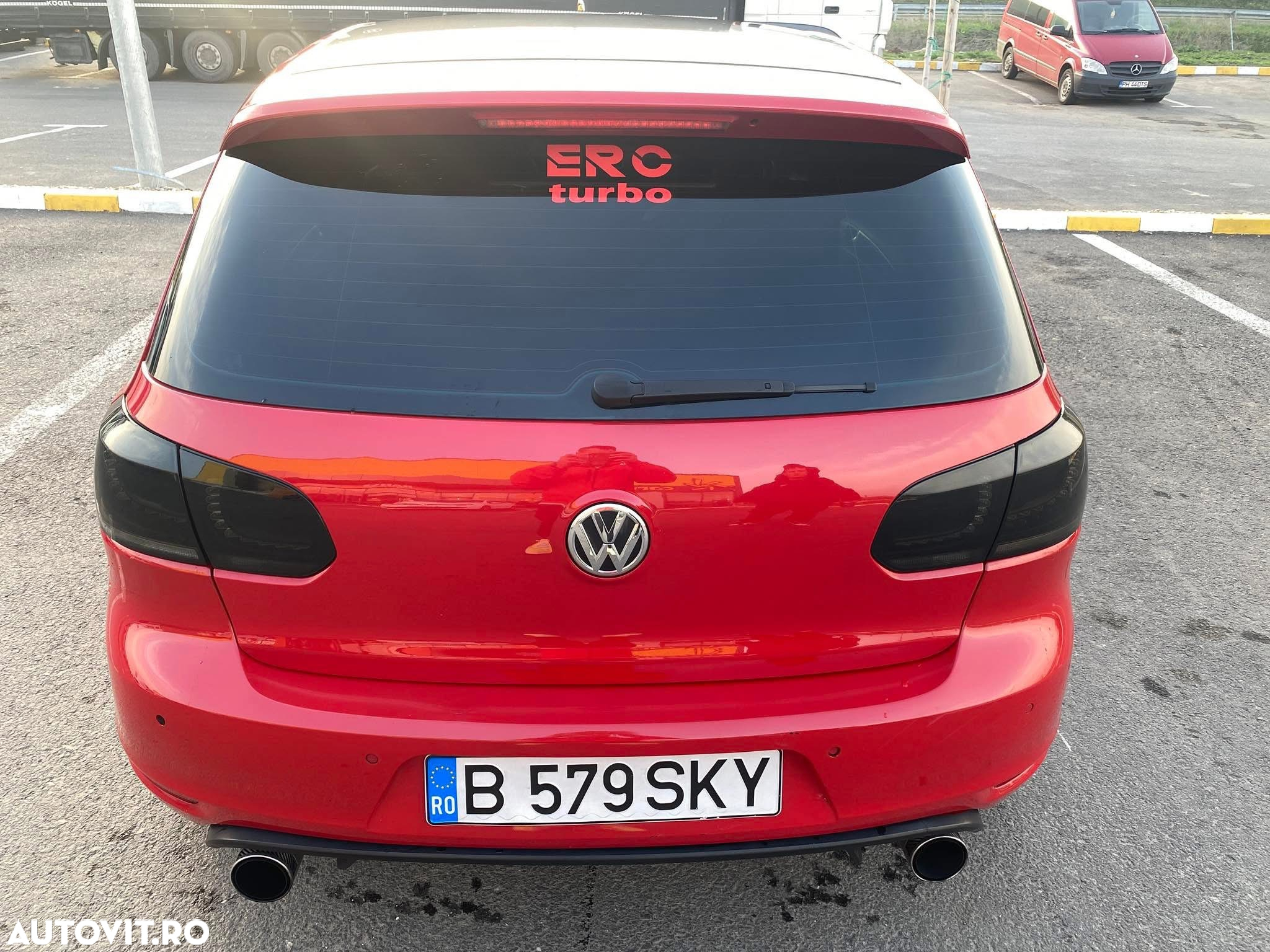 Volkswagen Golf - 30
