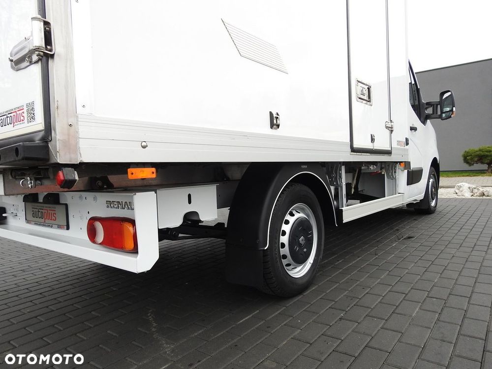 Renault MASTER  CHŁODNIA KONTENER 0*C LEDY KLIMATYZACJA  145KM - 19