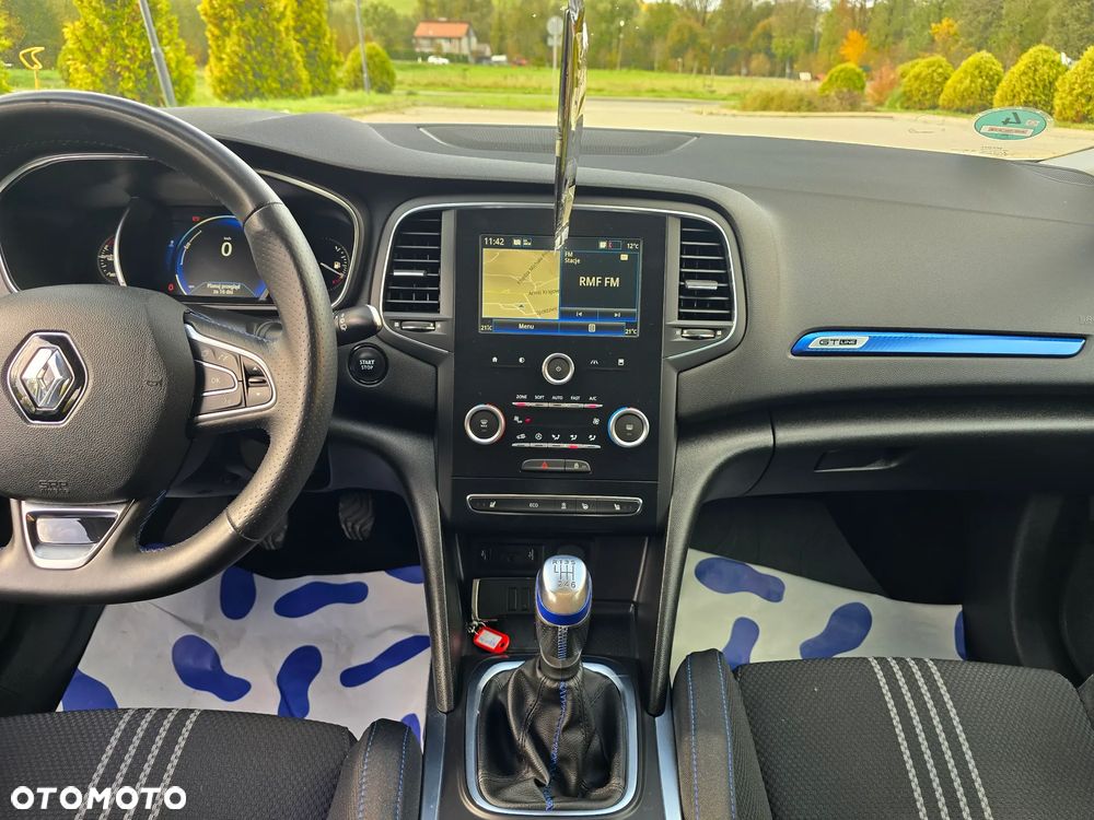 Renault Megane ENERGY TCe 130 GT LINE - 23