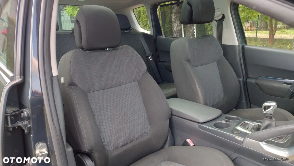 Peugeot 3008 1.6 HDi Premium - 17