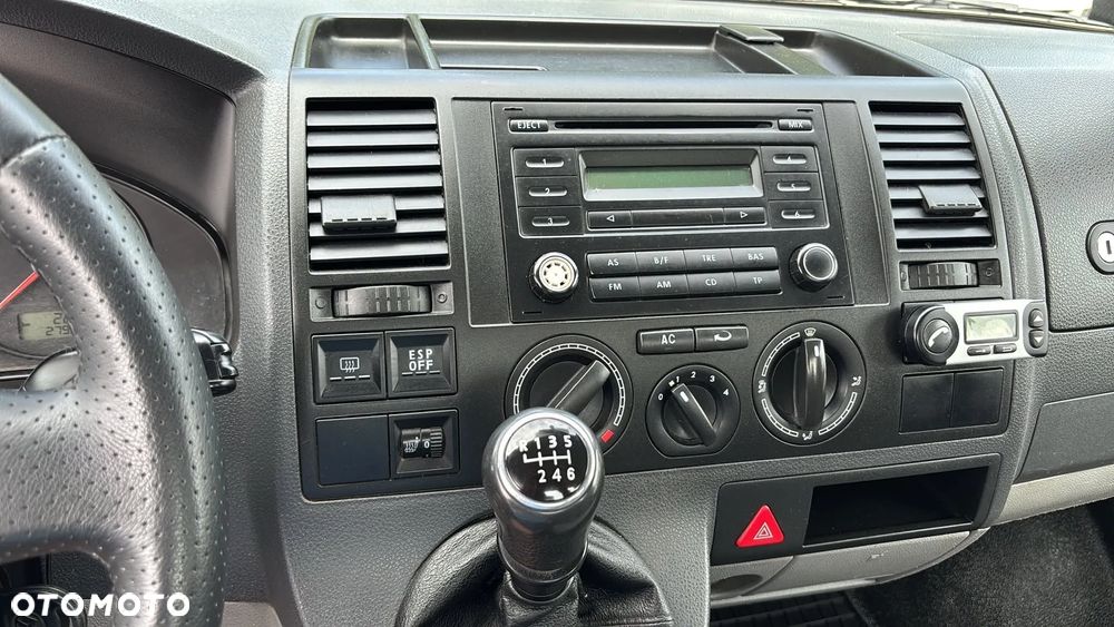 Volkswagen Transporter T5 - 13