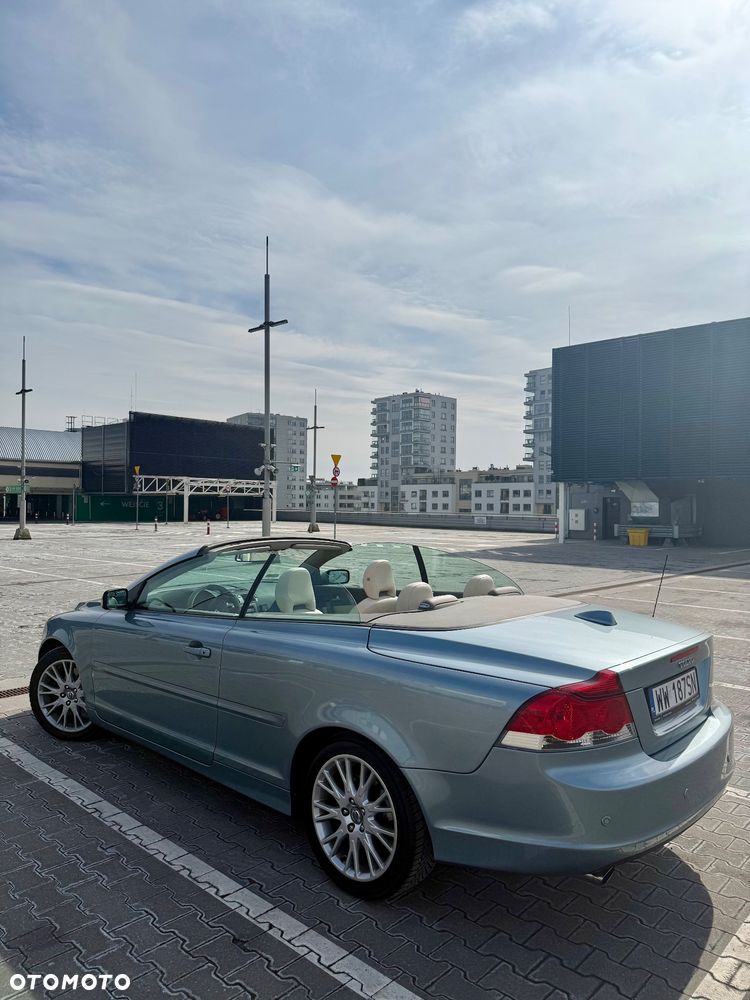 Volvo C70 D5 Summum - 5