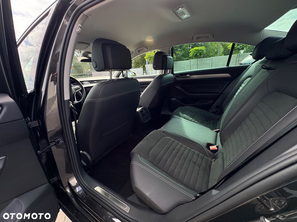 Volkswagen Passat 2.0 TDI Business DSG - 26