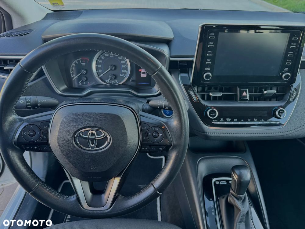 Toyota Corolla - 11