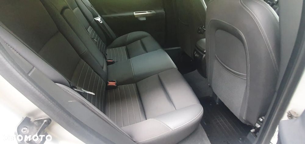 Volvo V50 2.0D Kinetic - 6