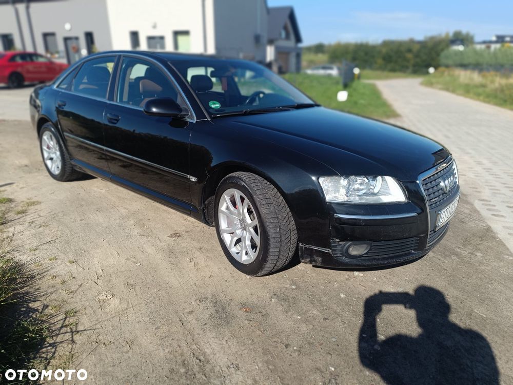 Audi A8 - 7