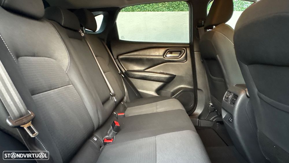 Nissan Qashqai 1.3 DIG-T N-Connecta LED+TT - 11