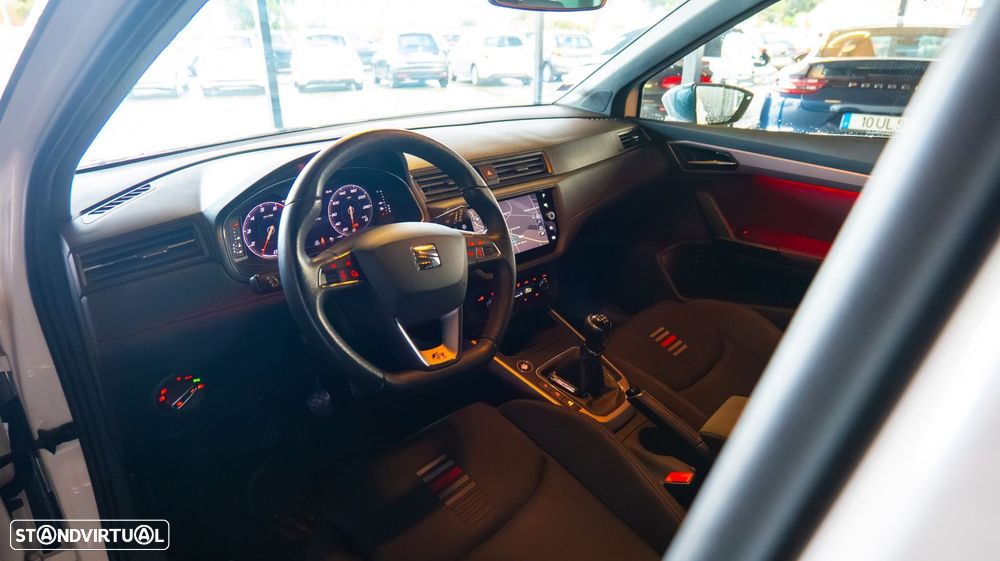 SEAT Arona 1.0 TSI FR - 10