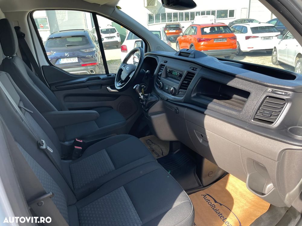Ford Transit Custom - 8